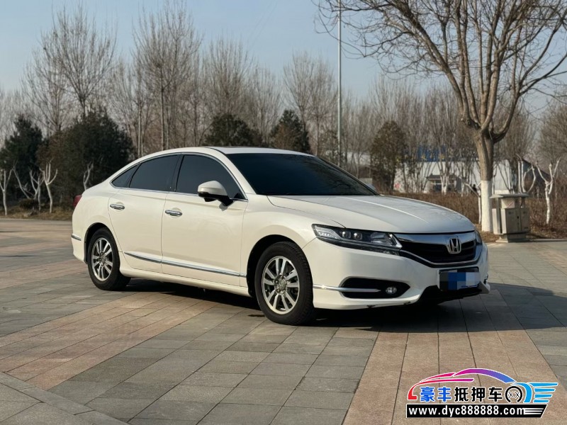18年本田思铂睿轿车抵押车出售