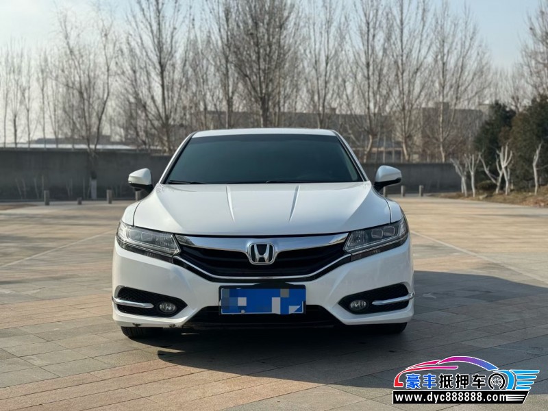 18年本田思铂睿轿车抵押车出售