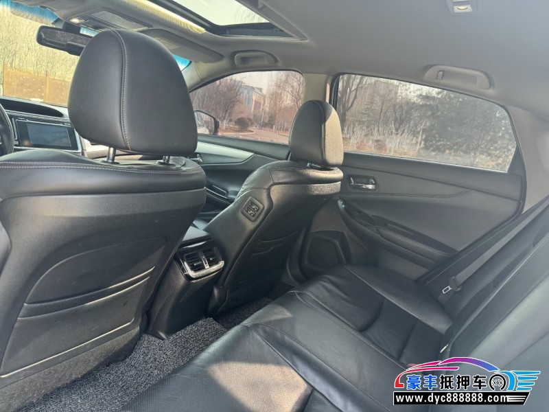 18年本田思铂睿轿车抵押车出售