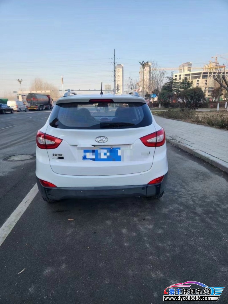 16年现代ix35SUV抵押车出售