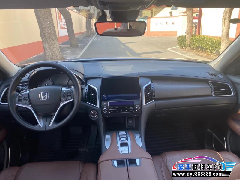 20年本田冠道轿车抵押车出售