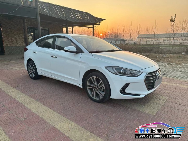 16年现代领动轿车抵押车出售