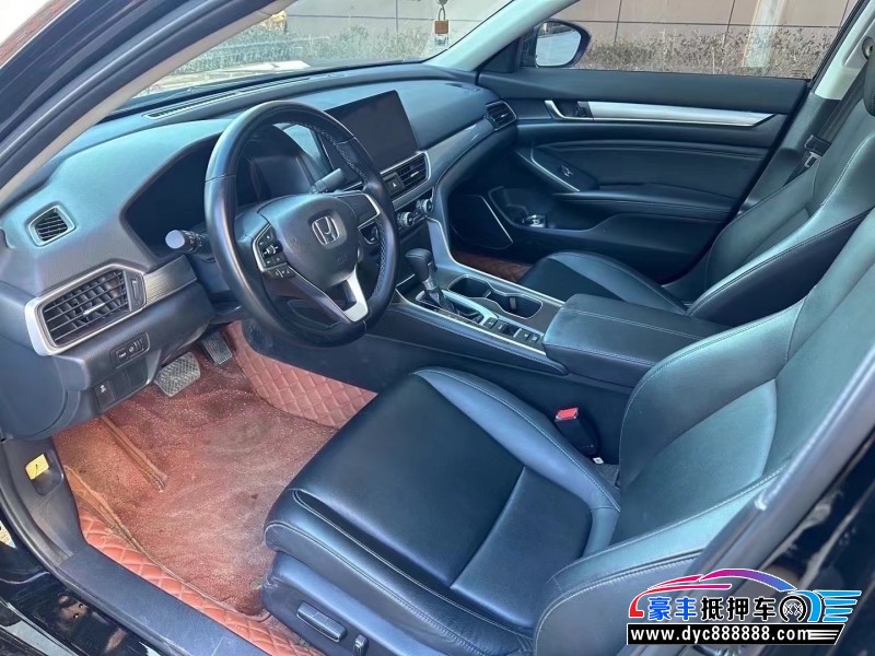 23年本田雅阁轿车抵押车出售