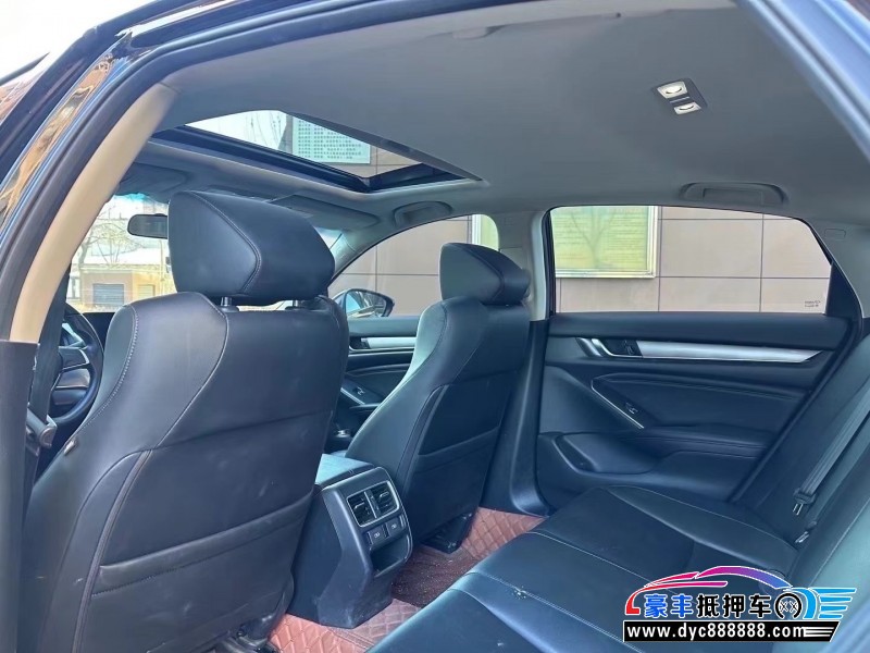 23年本田雅阁轿车抵押车出售