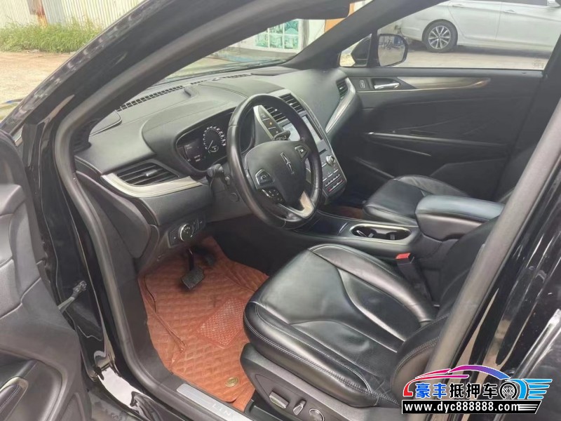 18年林肯MKC轿车抵押车出售