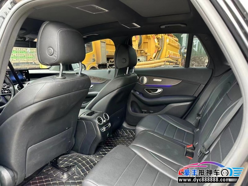 21年奔驰GLC轿车抵押车出售