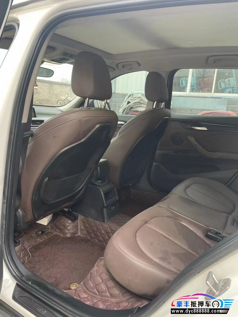 20年宝马X1轿车抵押车出售