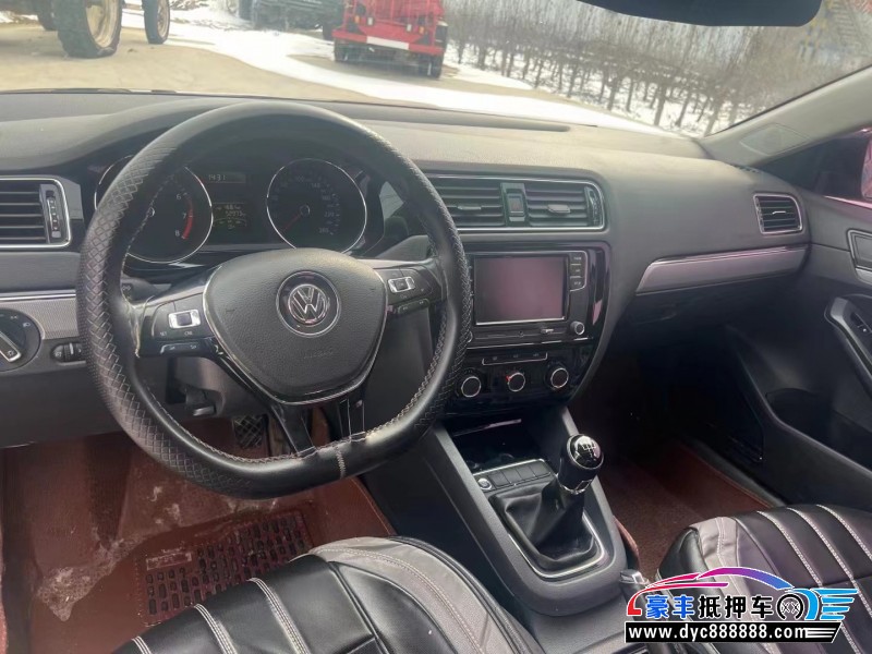 18年大众速腾轿车抵押车出售