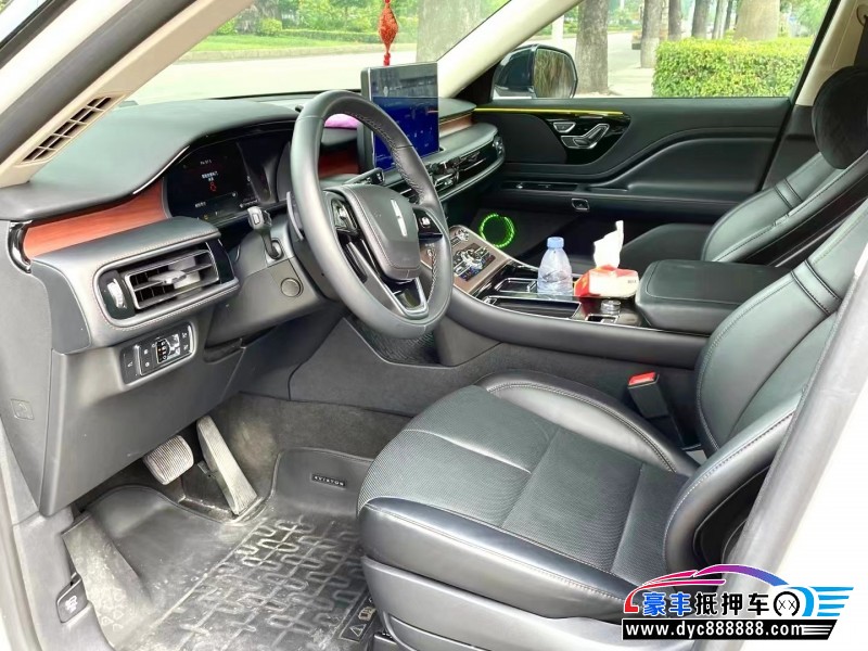 22年林肯飞行家轿车抵押车出售