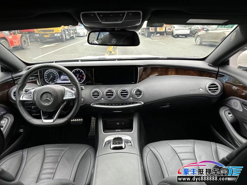 18年奔驰S轿车抵押车出售