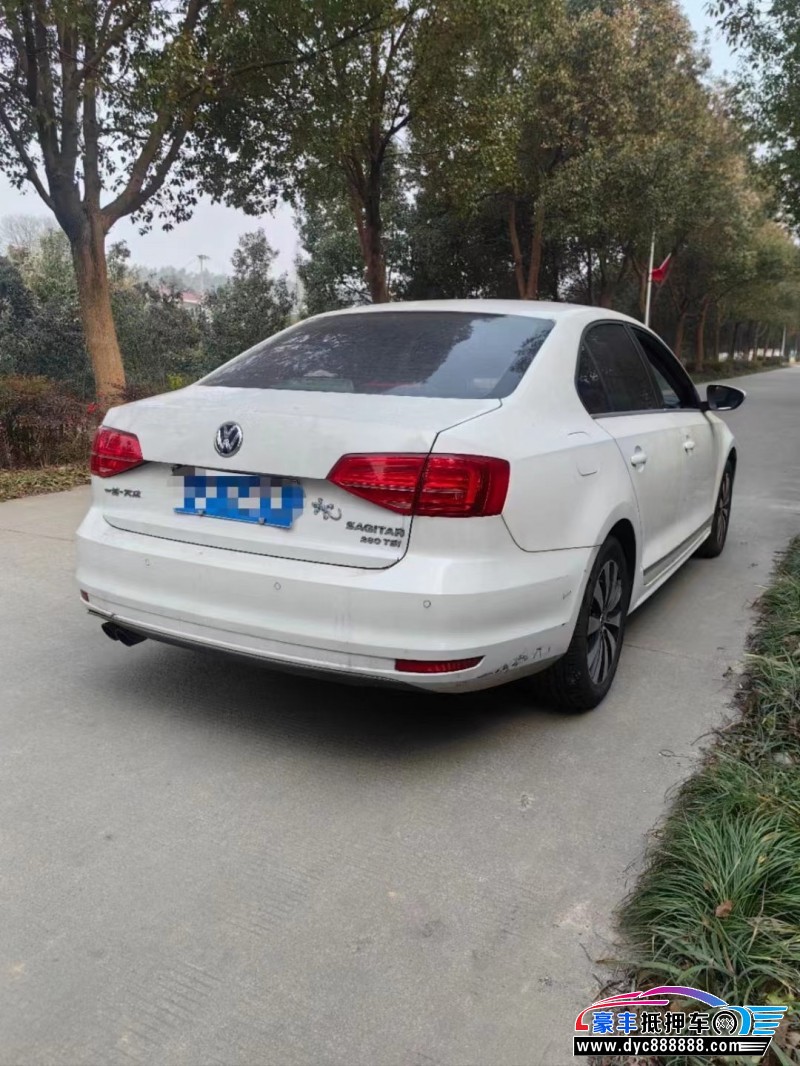 18年大众速腾轿车抵押车出售