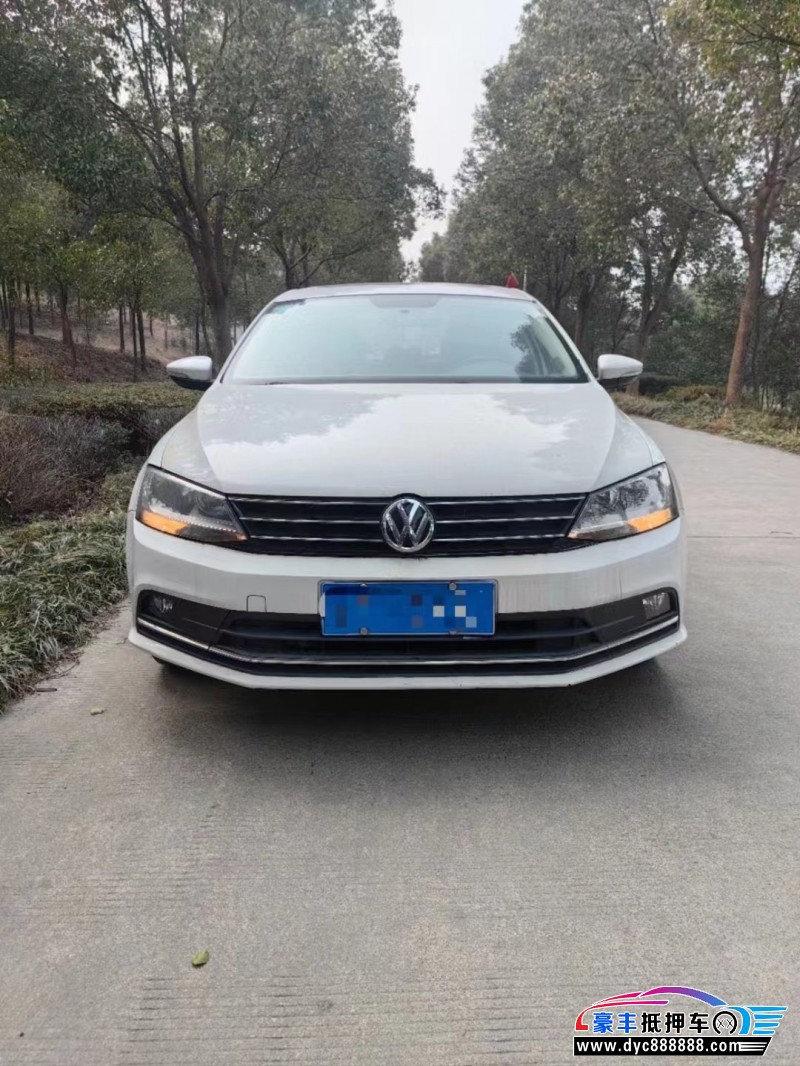 18年大众速腾轿车抵押车出售