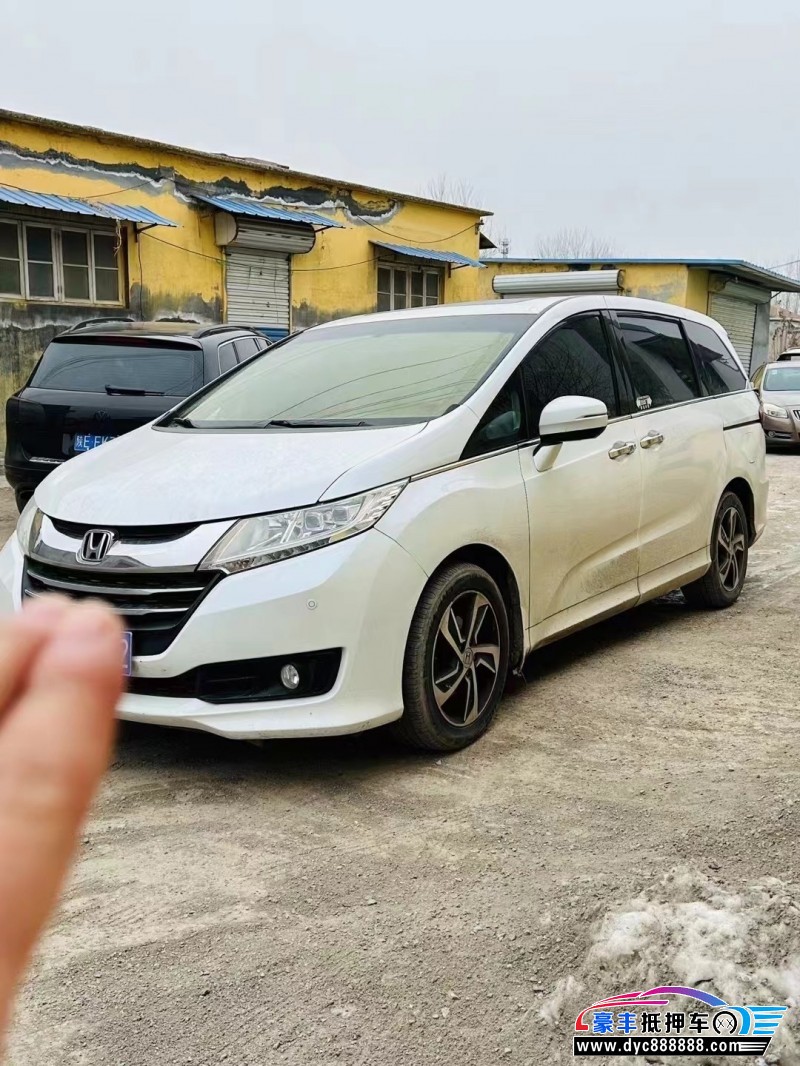 15年本田奥德赛MPV抵押车出售
