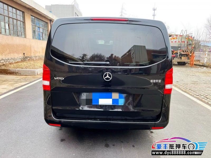 20年奔驰威霆轿车抵押车出售