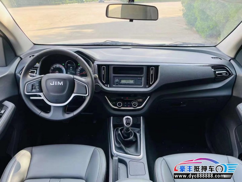 23年五十铃瑞迈轿车抵押车出售