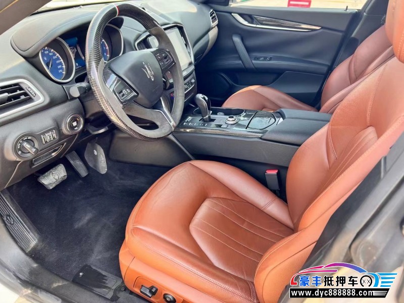 17年玛莎拉蒂Ghibli轿车抵押车出售