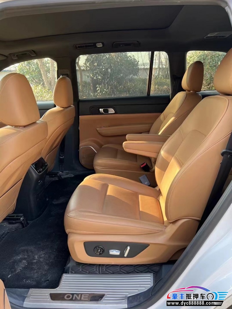 22年理想ONE轿车抵押车出售