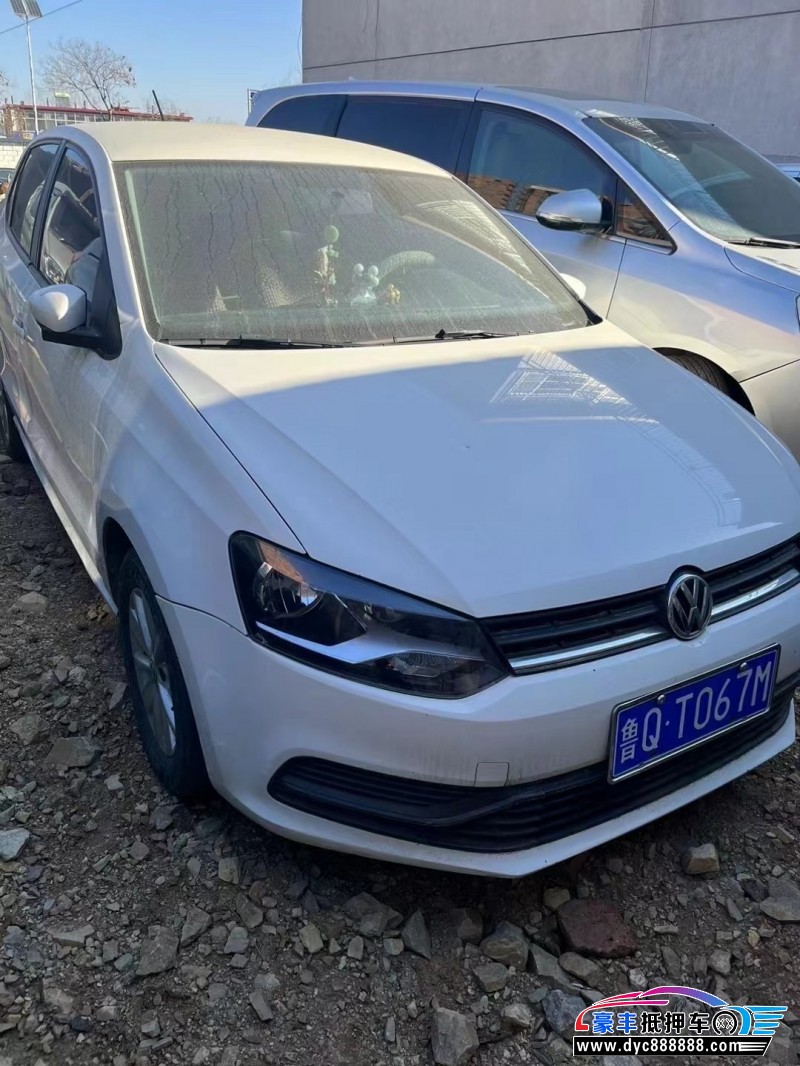 17年大众polo轿车抵押车出售