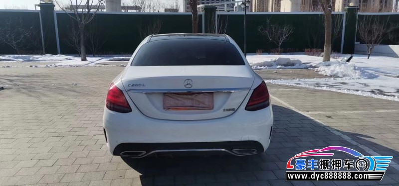 21年奔驰C轿车抵押车出售