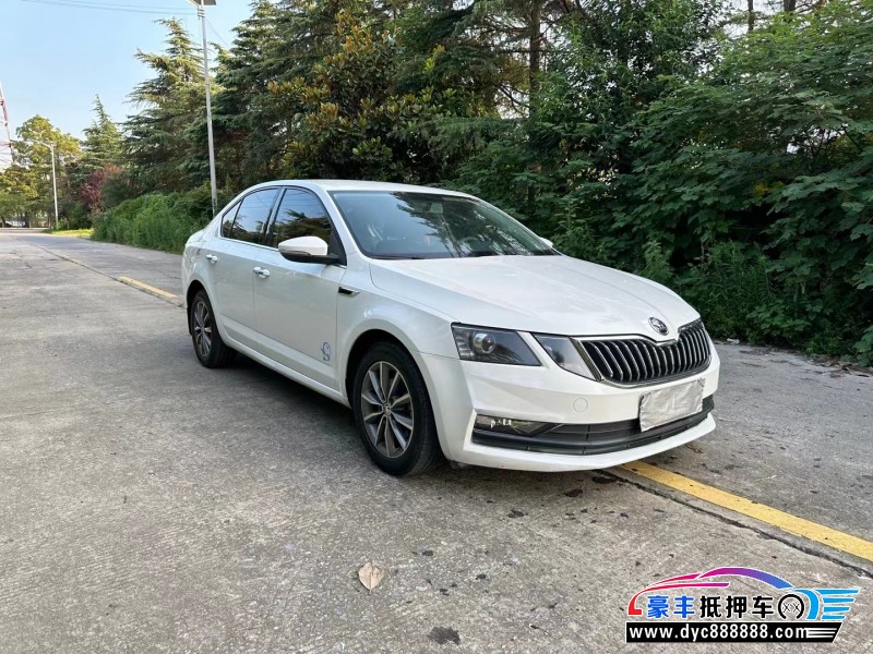 18年斯柯达明锐轿车抵押车出售