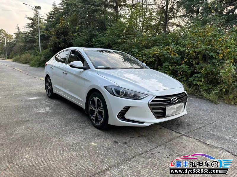 19年现代领动轿车抵押车出售