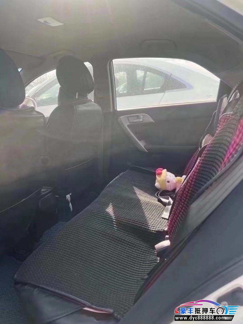 14年起亚福瑞迪轿车抵押车出售