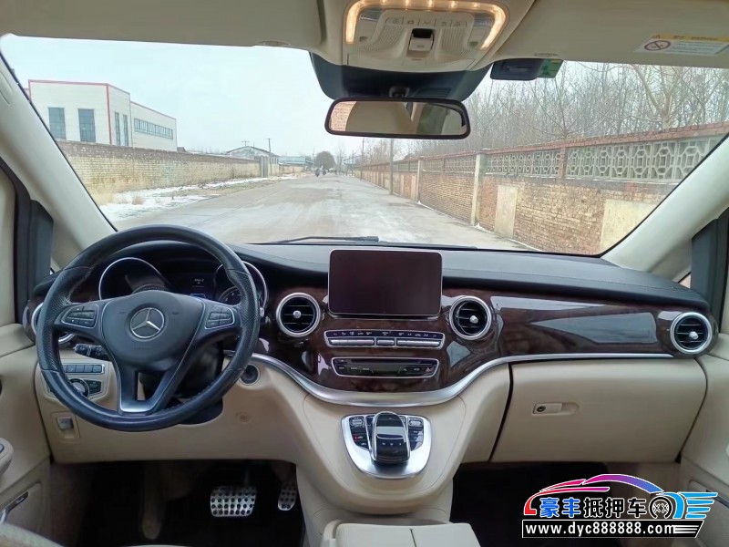 17年奔驰VMPV抵押车出售