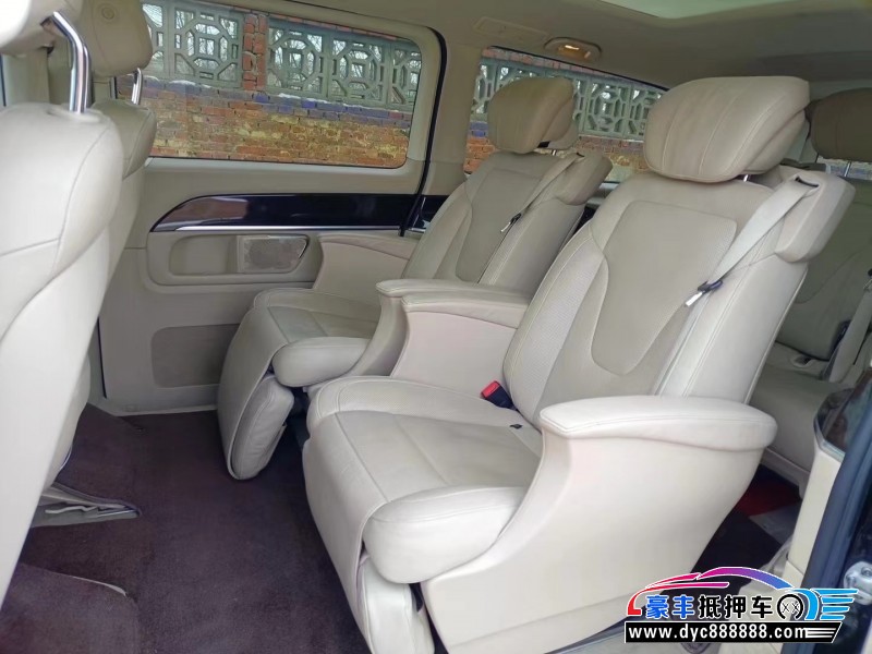 17年奔驰VMPV抵押车出售