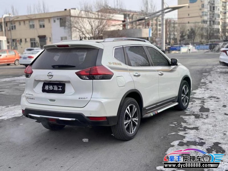 20年日产奇骏SUV抵押车出售