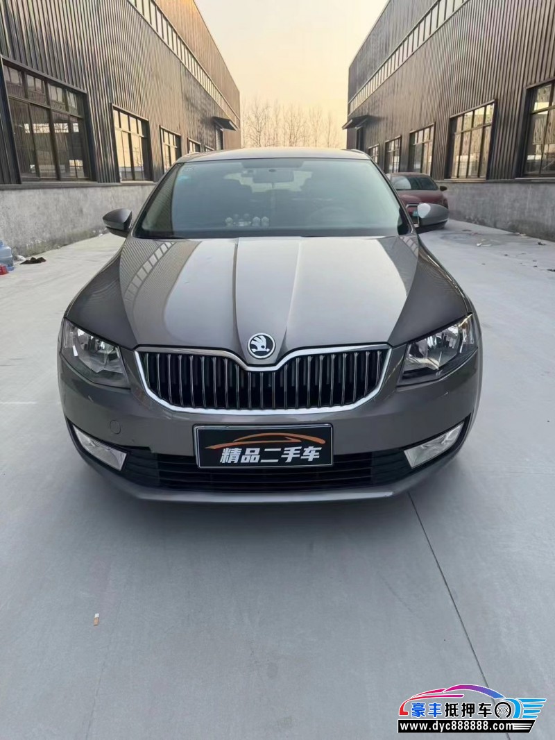 15年斯柯达明锐轿车抵押车出售