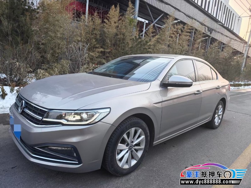 22年大众宝来轿车抵押车出售