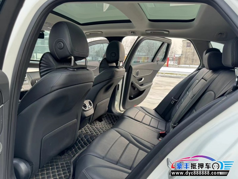 21年奔驰C轿车抵押车出售