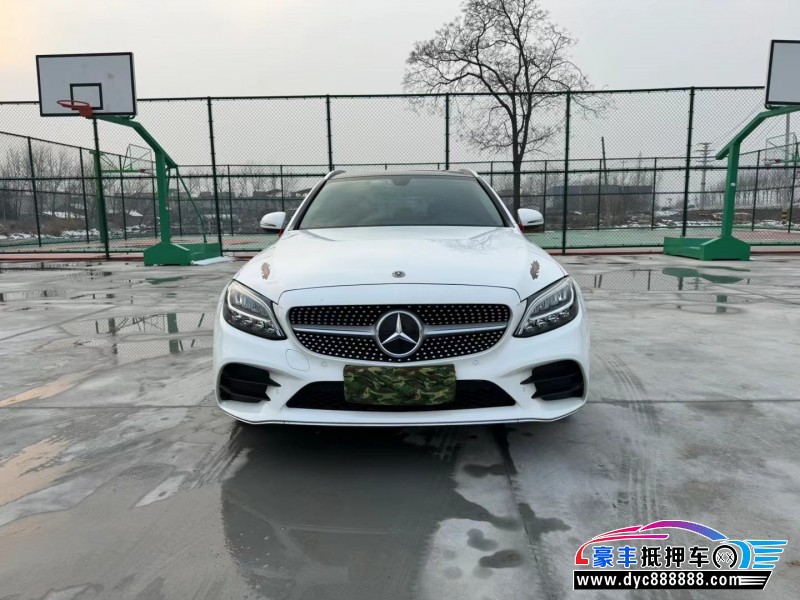 21年奔驰C轿车抵押车出售