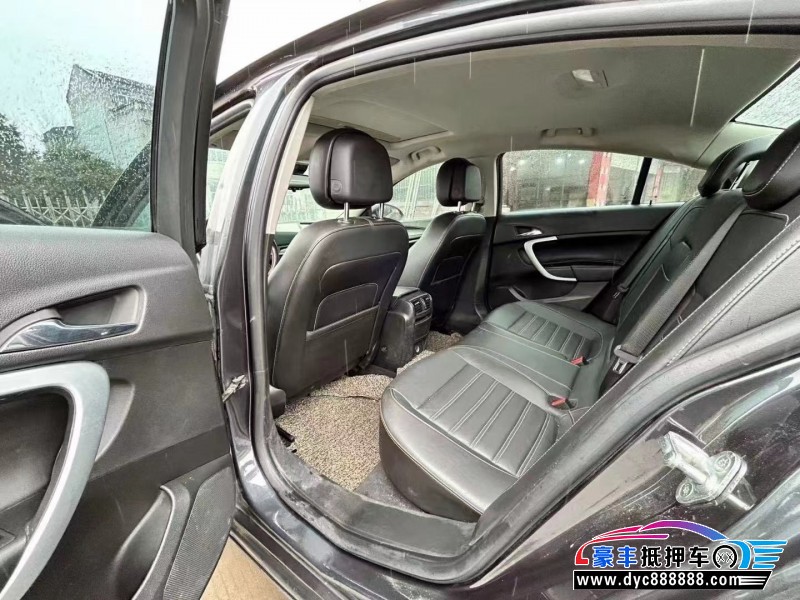 15年别克君威轿车抵押车出售