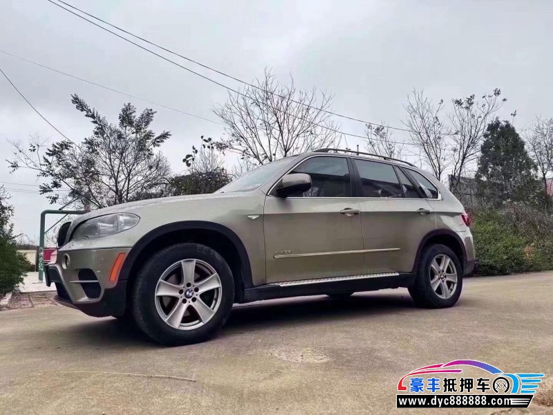 13年宝马X5SUV抵押车出售