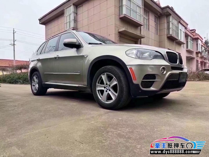 13年宝马X5SUV抵押车出售