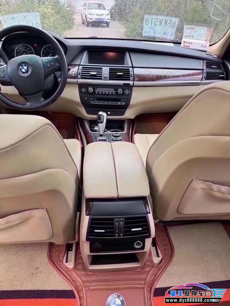 13年宝马X5SUV抵押车出售