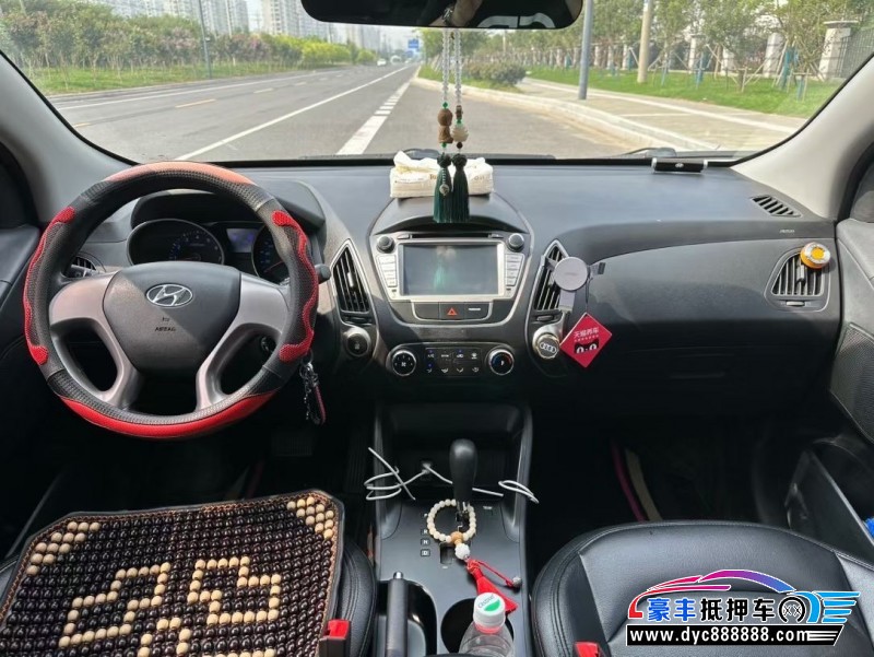 15年现代ix35SUV抵押车出售