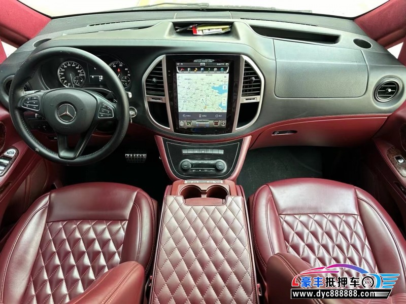 18年奔驰威霆MPV抵押车出售