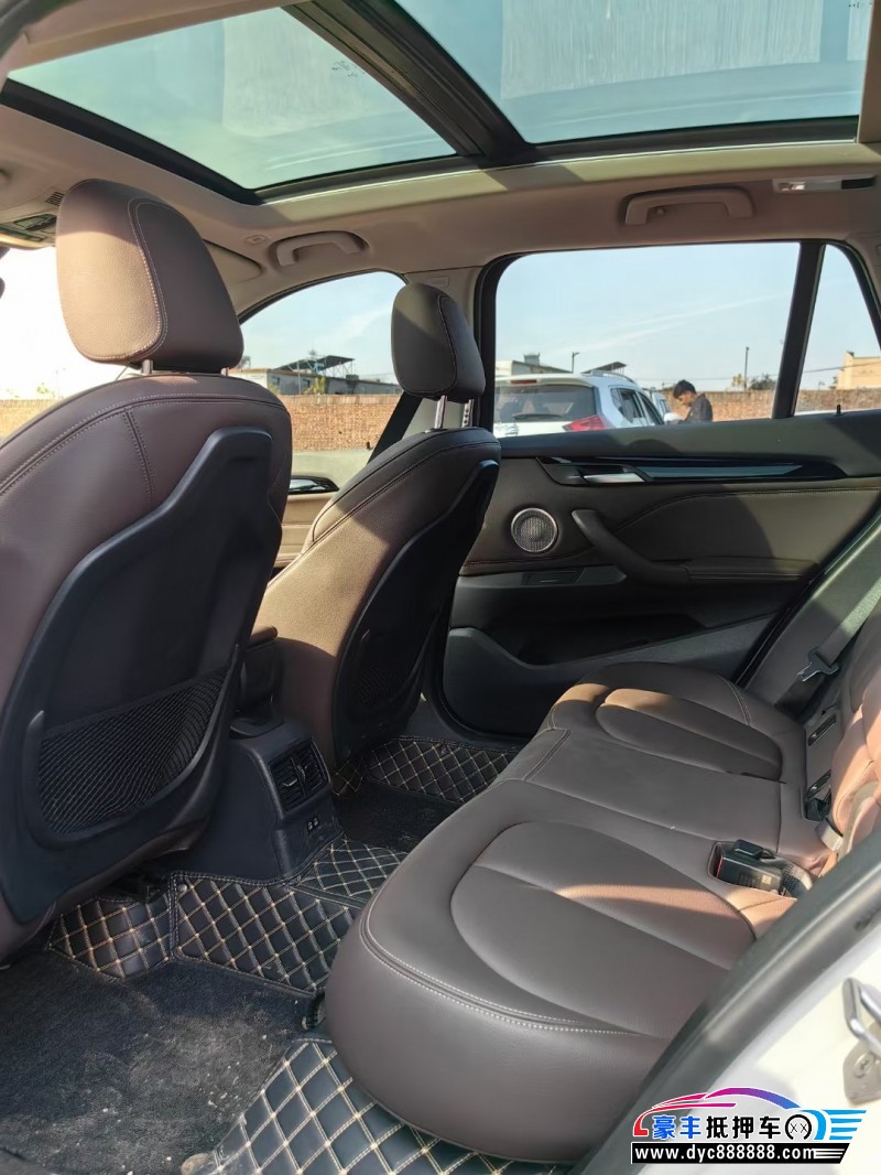 21年宝马X1SUV抵押车出售