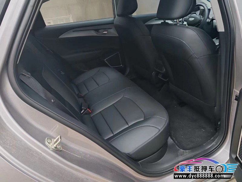 24年吉利几何轿车抵押车出售