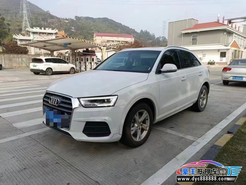 18年奥迪Q3轿车抵押车出售