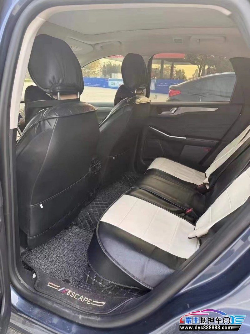 21年福特锐际轿车抵押车出售