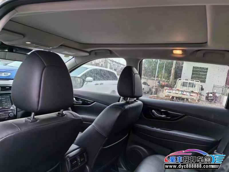 23年日产奇骏轿车抵押车出售