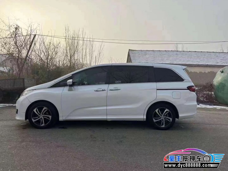 15年本田奥德赛轿车抵押车出售