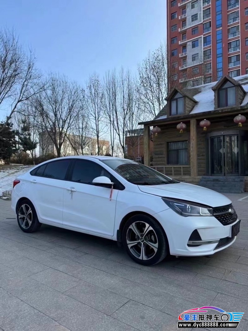 20年奇瑞艾瑞泽5轿车抵押车出售