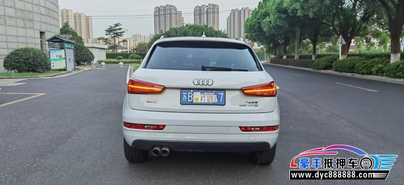 18年奥迪Q3轿车抵押车出售