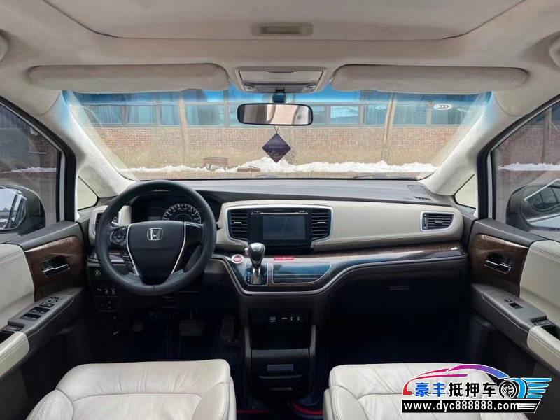 18年本田奥德赛轿车抵押车出售