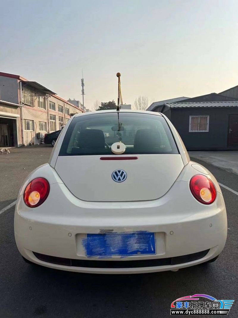 10年大众甲壳虫轿车抵押车出售