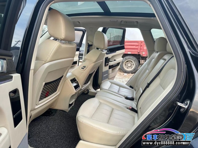 17年众泰T700SUV抵押车出售